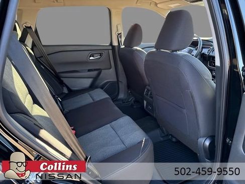 Certified 2026 Nissan Rogue SV AWD/4WD image 12