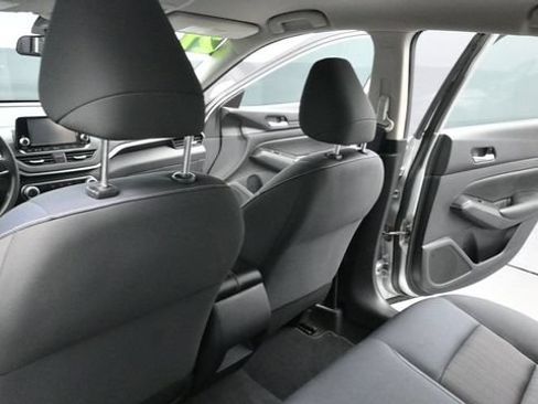 Used 2021 Nissan Altima 2.5 S FWD image 23