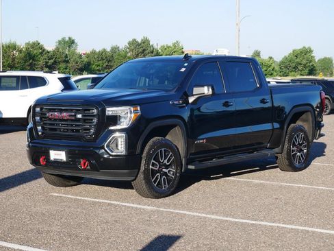 Used 2020 GMC Sierra 1500 AT4 w/ AT4 Premium Package AWD/4WD image 5