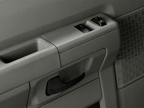 Used 2014 Ford E-350 and Econoline 350 XLT image 16