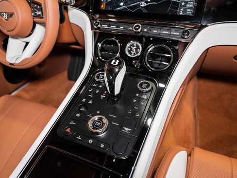 New 2026 Bentley Continental GT AWD/4WD image 36