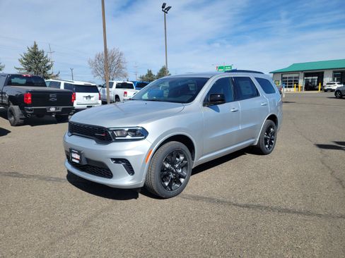 New 2026 Dodge Durango GT image 13