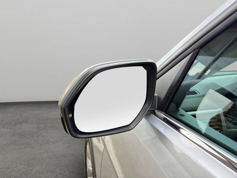 Used 2019 Volkswagen Atlas SE AWD/4WD image 35