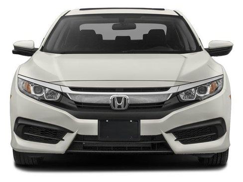 Used 2018 Honda Civic EX image 4