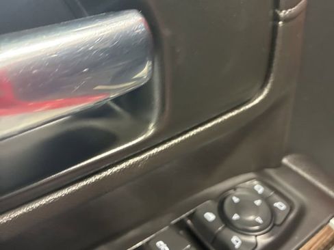 Used 2020 Chevrolet Silverado 3500 LT w/ Convenience Package image 18