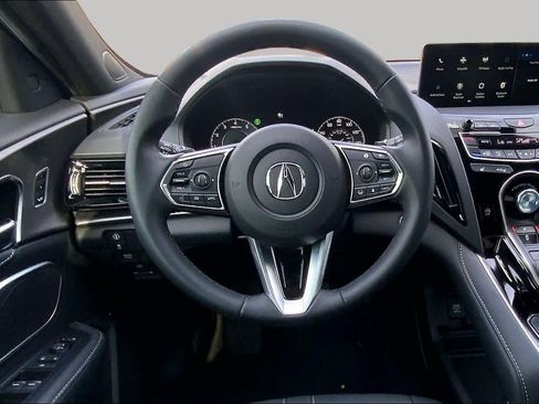 Used 2025 Acura RDX SH-AWD image 6