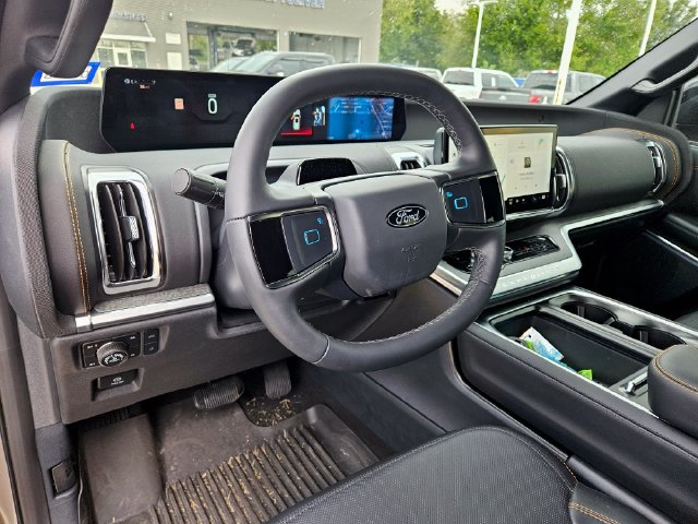 Used 2026 Ford Expedition Tremor AWD/4WD image 12
