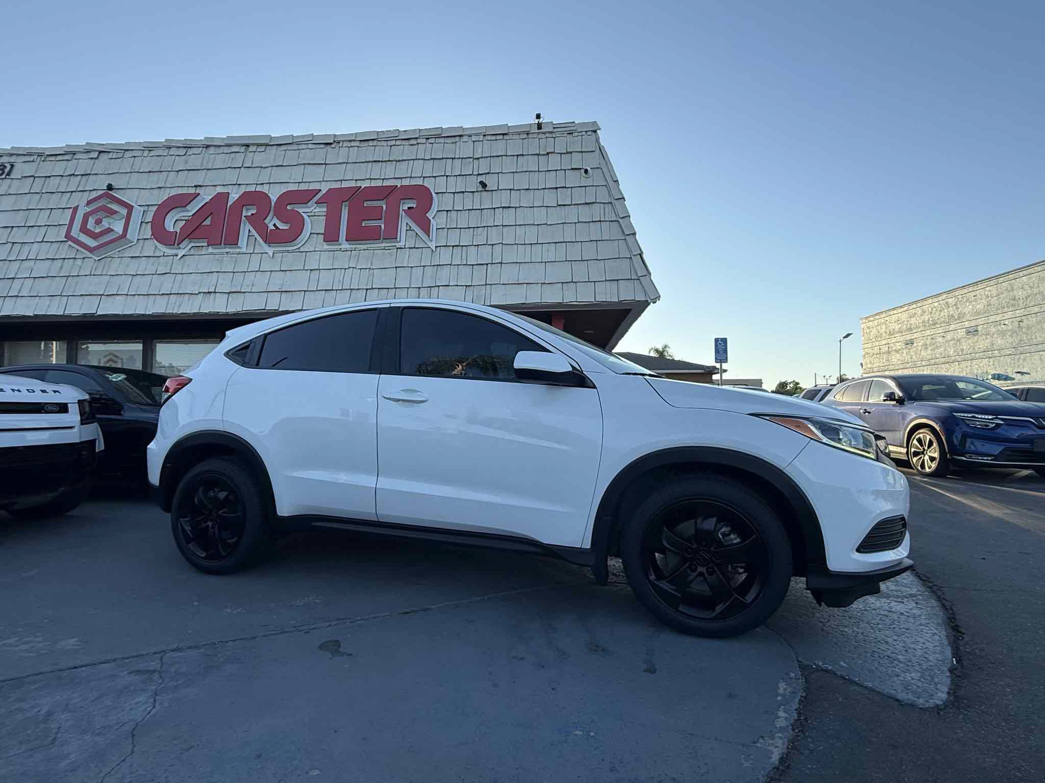 Used 2020 Honda HR-V LX image 6