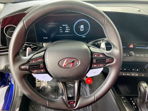 Used 2023 Hyundai Elantra N image 11