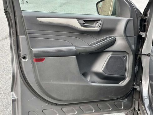 Used 2022 Ford Escape SE w/ Convenience Package image 15