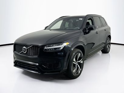 Used 2022 Volvo XC90 T8 R-Design w/ Advanced Package