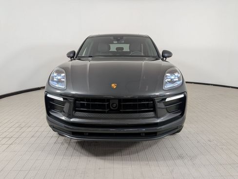 Used 2023 Porsche Macan AWD/4WD image 6