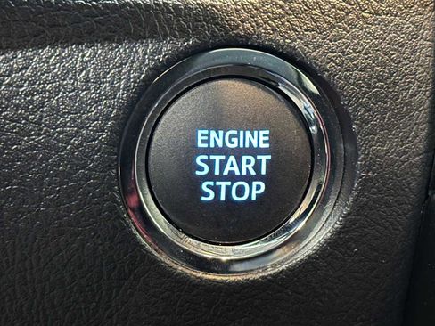 Certified 2023 Toyota 4Runner 40th Anniversary SE image 19