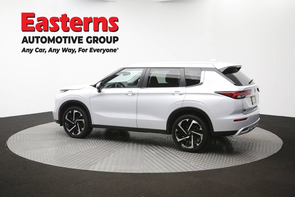 Used 2024 Mitsubishi Outlander SE AWD/4WD image 65
