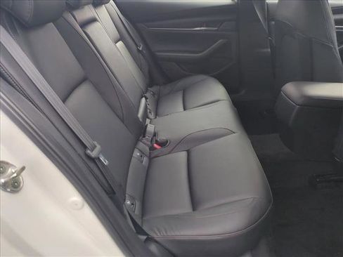 Used 2021 MAZDA MAZDA3 s image 18