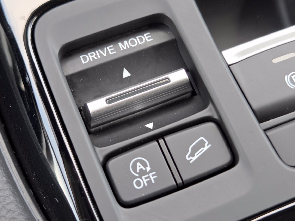 Certified 2025 Honda Pilot Touring image 14