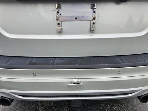 Used 2012 Volvo XC60 T6 R-Design image 8