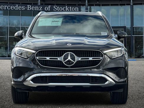 New 2026 Mercedes-Benz GLC 300 4MATIC image 9