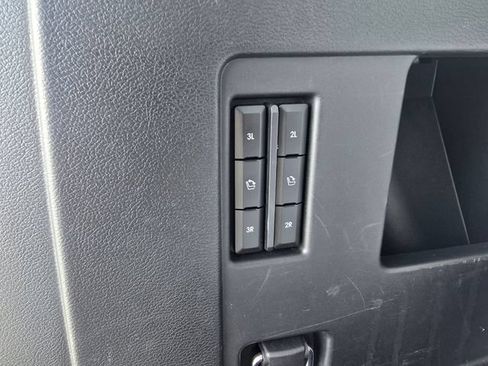 Used 2023 Lincoln Navigator Reserve AWD/4WD image 18