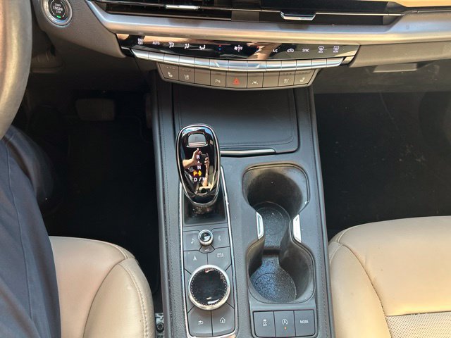 Used 2024 Cadillac XT4 Premium Luxury FWD image 21