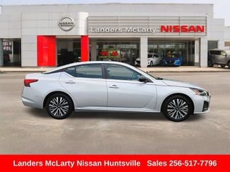 Used 2024 Nissan Altima 2.5 SV FWD video 2