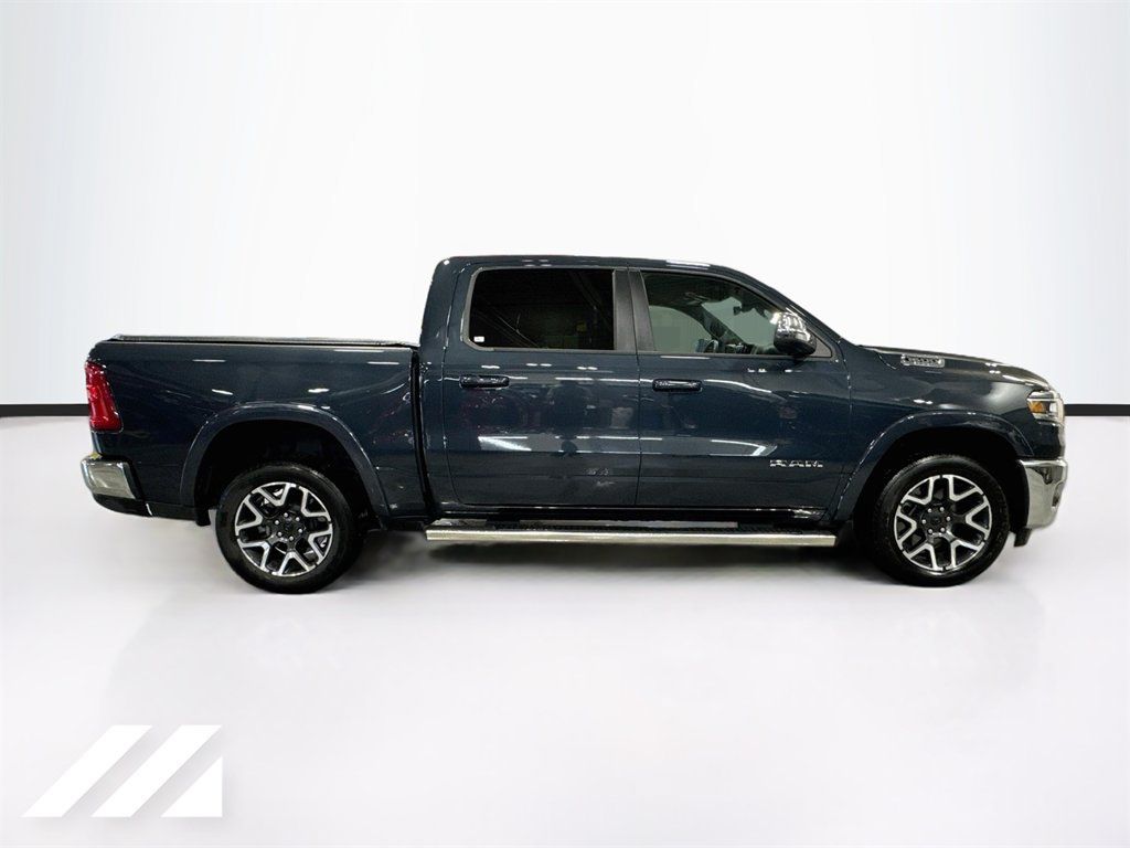 Used 2025 RAM 1500 Laramie AWD/4WD image 4
