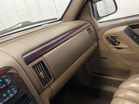 Used 2000 Jeep Grand Cherokee Limited image 17
