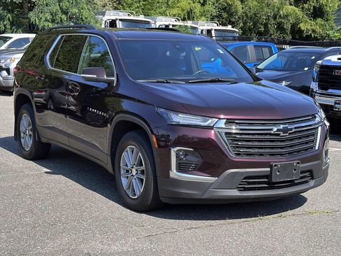 Used 2023 Chevrolet Traverse LT AWD/4WD image 5