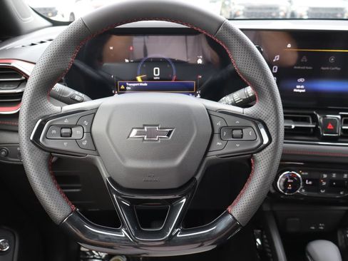 New 2026 Chevrolet TrailBlazer RS w/ Convenience Package FWD image 7
