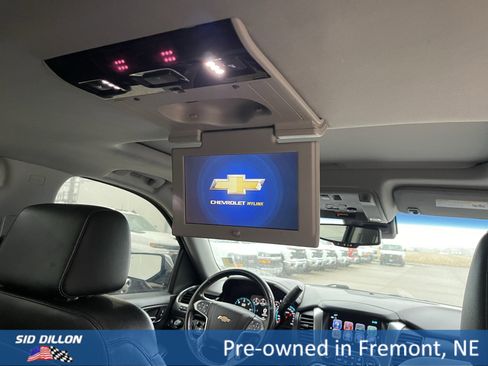 Used 2020 Chevrolet Suburban Premier image 23