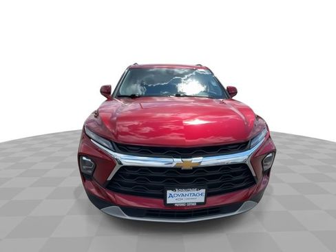 Certified 2024 Chevrolet Blazer LT w/ Convenience Package FWD image 3