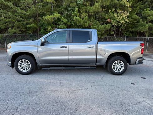 Used 2021 Chevrolet Silverado 1500 LT w/ Convenience Package II RWD image 4