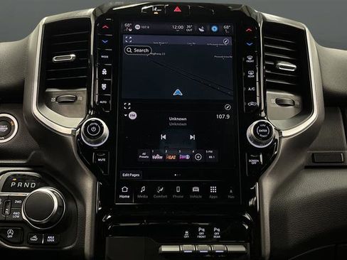 Used 2025 RAM 1500 Big Horn image 8