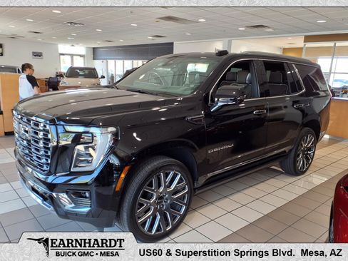 Used 2026 GMC Yukon Denali Ultimate AWD/4WD image 1