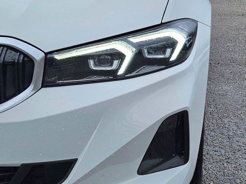 Used 2025 BMW 330i Sedan RWD image 11