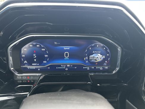 Certified 2023 Chevrolet Silverado 1500 High Country image 13