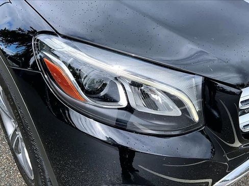 Used 2019 Mercedes-Benz GLC 300 image 27