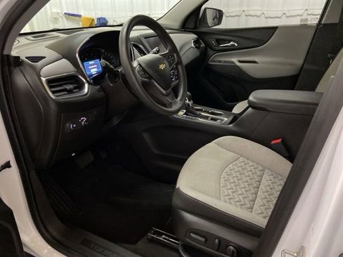 Used 2023 Chevrolet Equinox LT FWD image 30