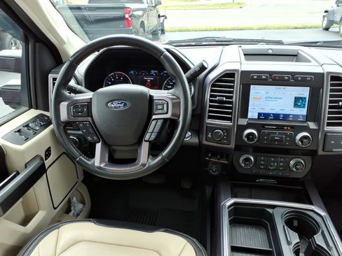 Used 2020 Ford F350 Limited AWD/4WD image 17