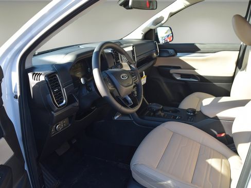 Used 2024 Ford Ranger Lariat image 6