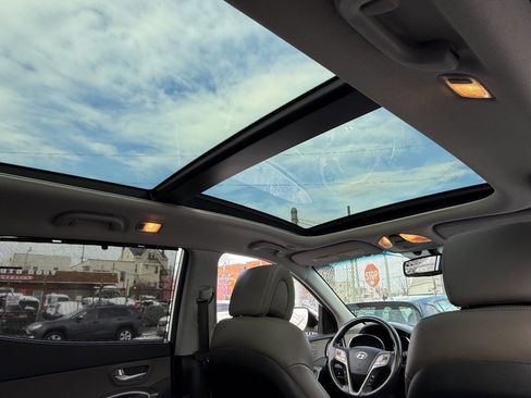 Used 2014 Hyundai Santa Fe Sport w/ Technology Package 04 image 20