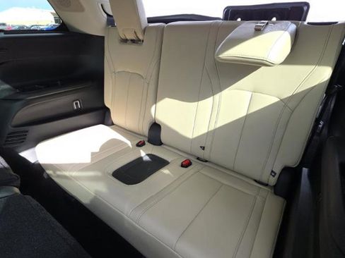 Certified 2023 INFINITI QX60 Luxe w/ Vision Package image 16