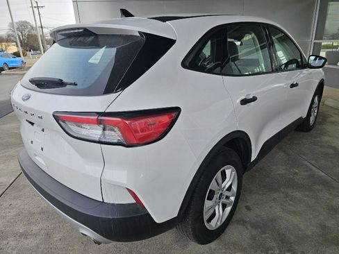 Used 2022 Ford Escape S image 5