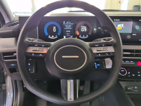 Used 2024 Hyundai Sonata SEL FWD image 19