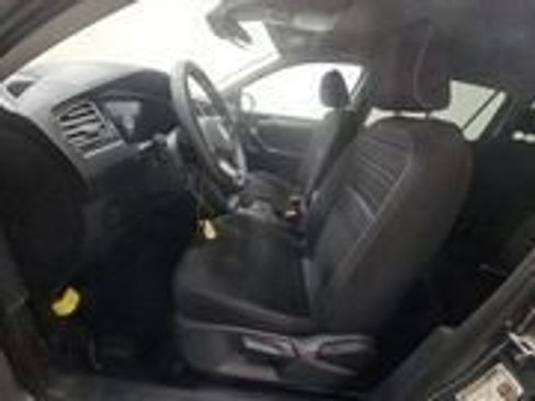 Used 2024 Volkswagen Tiguan S image 34