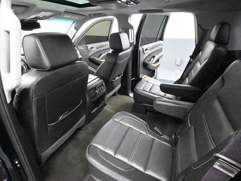 Used 2017 GMC Yukon Denali image 41