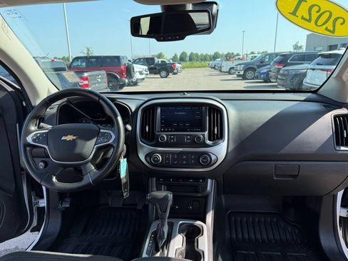 Used 2021 Chevrolet Colorado LT w/ Fleet Safety Package RWD image 13