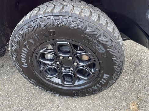 Used 2024 Chevrolet Silverado 1500 ZR2 w/ ZR2 Bison Edition image 5