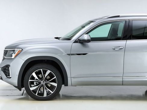 New 2026 Volkswagen Atlas SEL Premium R-Line image 3