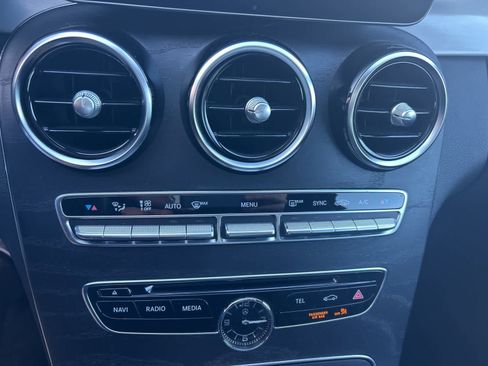 Used 2018 Mercedes-Benz C 300 Sedan image 33